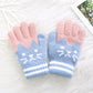 Children's gloves with cat pattern