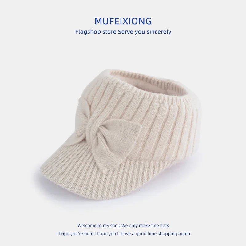 Knitted hat for children from 3 to 10 years old